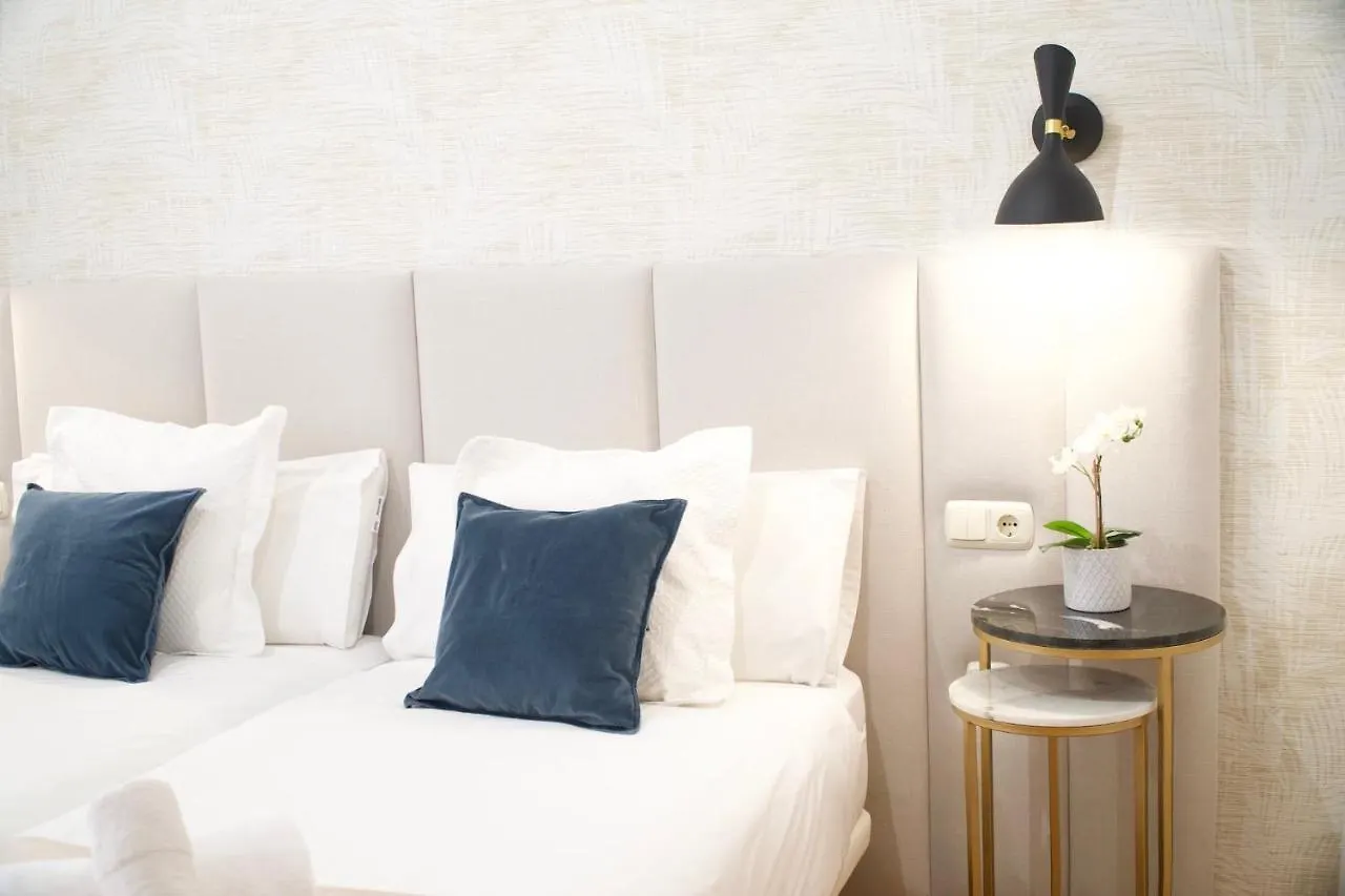 Colon & Soho By Ele Apartments Malaga